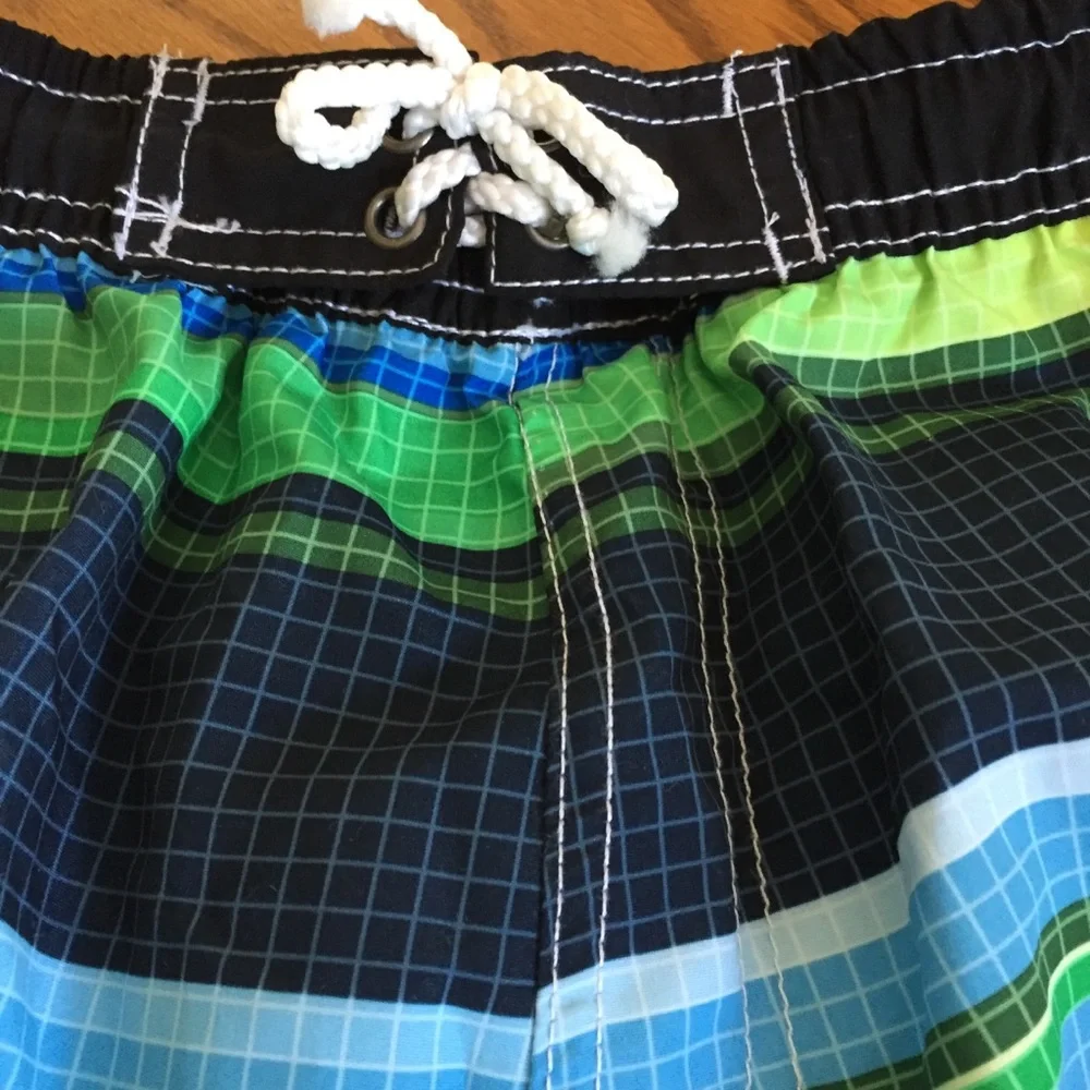 NWT quad Seven Swim Trunks, Sz XL (16/18)